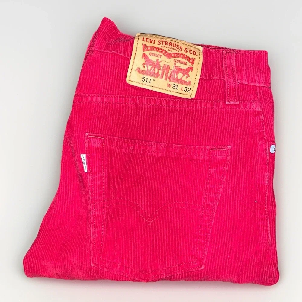 Vintage Levi's Men's 511 Series Red Corduroy Slim Straight 5-Pocket SolidW31 L32